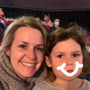 Meet your Posher, D'jou